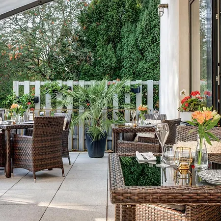 호텔 Golfi 포데브라디