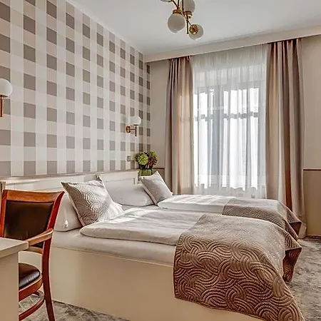 Golfi Hotel