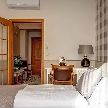 Hotel Golfi Podebrady